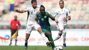 足协杯官方发布决赛纪念产品：纪念徽章38元，围巾58元（足协杯推出决赛纪念品：徽章38元、围巾58元）