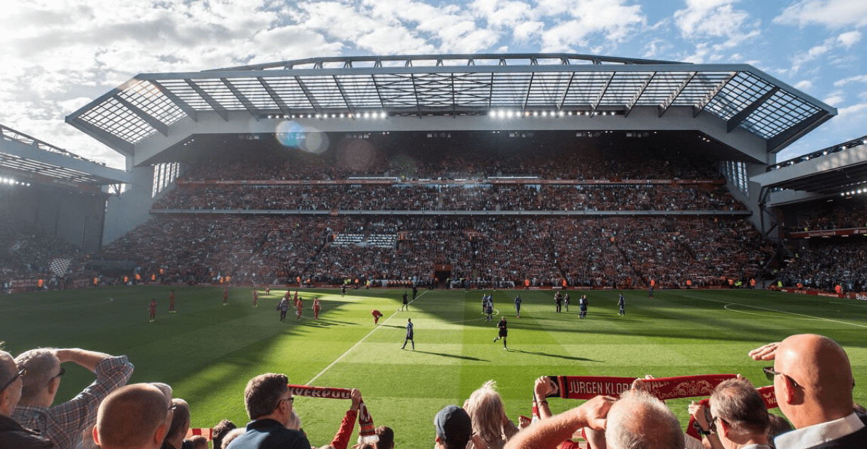 喀麦隆足协和教练点名不同球报道埃托奥解雇阿布巴卡尔以保护记录（媒体称埃托奥为保纪录解雇阿布巴卡尔，喀麦隆足协与主帅各执一词）