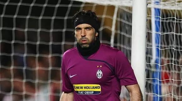 B席：鲁本-迪亚斯是我在足坛最好的朋友，渴望夺得世界杯冠军（B席：迪亚斯是我足坛至交，盼问鼎世界杯）