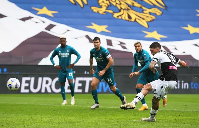 懂球译站｜债务、杠杆和未来：解密巴塞罗那的财政迷宫（懂球译站｜巴塞罗那财务迷阵：债务、杠杆与前景解析）