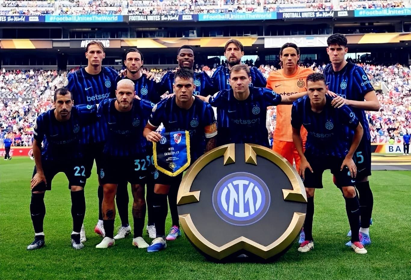 青岛伤兵满营迎常规赛！齐鲁德比争议判罚成导火索？（常规赛将至青岛伤情告急，齐鲁德比争议吹罚会否引爆矛盾？）