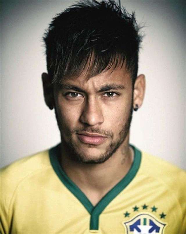 中国龙之队11周年球迷大会圆满举行 共赴山城之约（中国龙之队十一周年球迷盛典圆满收官 相会山城共襄盛举）