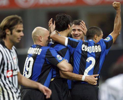 拜仁、国米告负，阿森纳成本赛季欧冠唯一仍保持全胜的球队（拜仁、国米皆告负，阿森纳成本季欧冠唯一全胜球队）