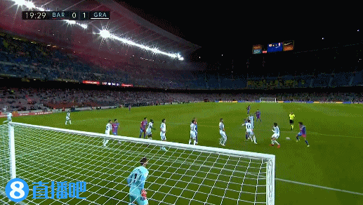 津媒：足协可能在2026年元旦之前给国足主帅邵佳一安排见面会（津媒称：足协或于2026年元旦前为国足主帅邵佳一举行见面会）