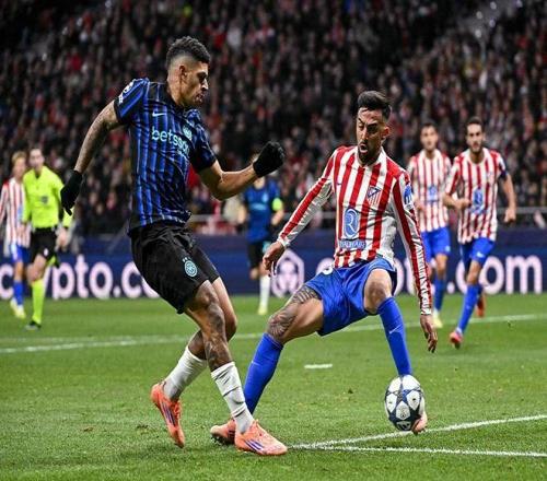 米体：国米想让邓弗里斯在意超杯半决赛对阵博洛尼亚时复出（米体：国米盼邓弗里斯赶上意超杯半决赛对博洛尼亚复出）