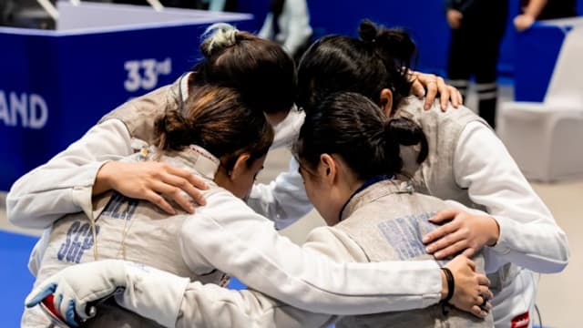 佩林卡：我把里夫斯绝杀森林狼的照片印在高尔夫球上送给了他（佩林卡：把里夫斯绝杀森林狼的瞬间印在高尔夫球上，作为礼物送给他）